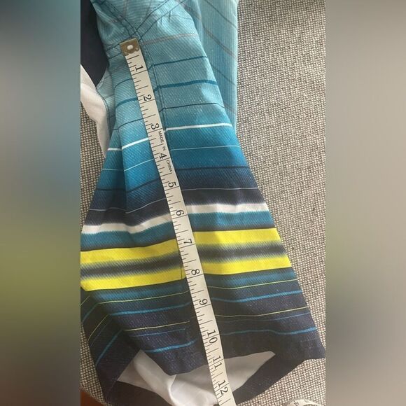 Boys ZeroXposur Swim Trunks Size M 10/12 - Picture 3 of 4